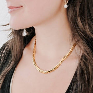 Essential Curb Chain Link Necklace - WATERPROOF