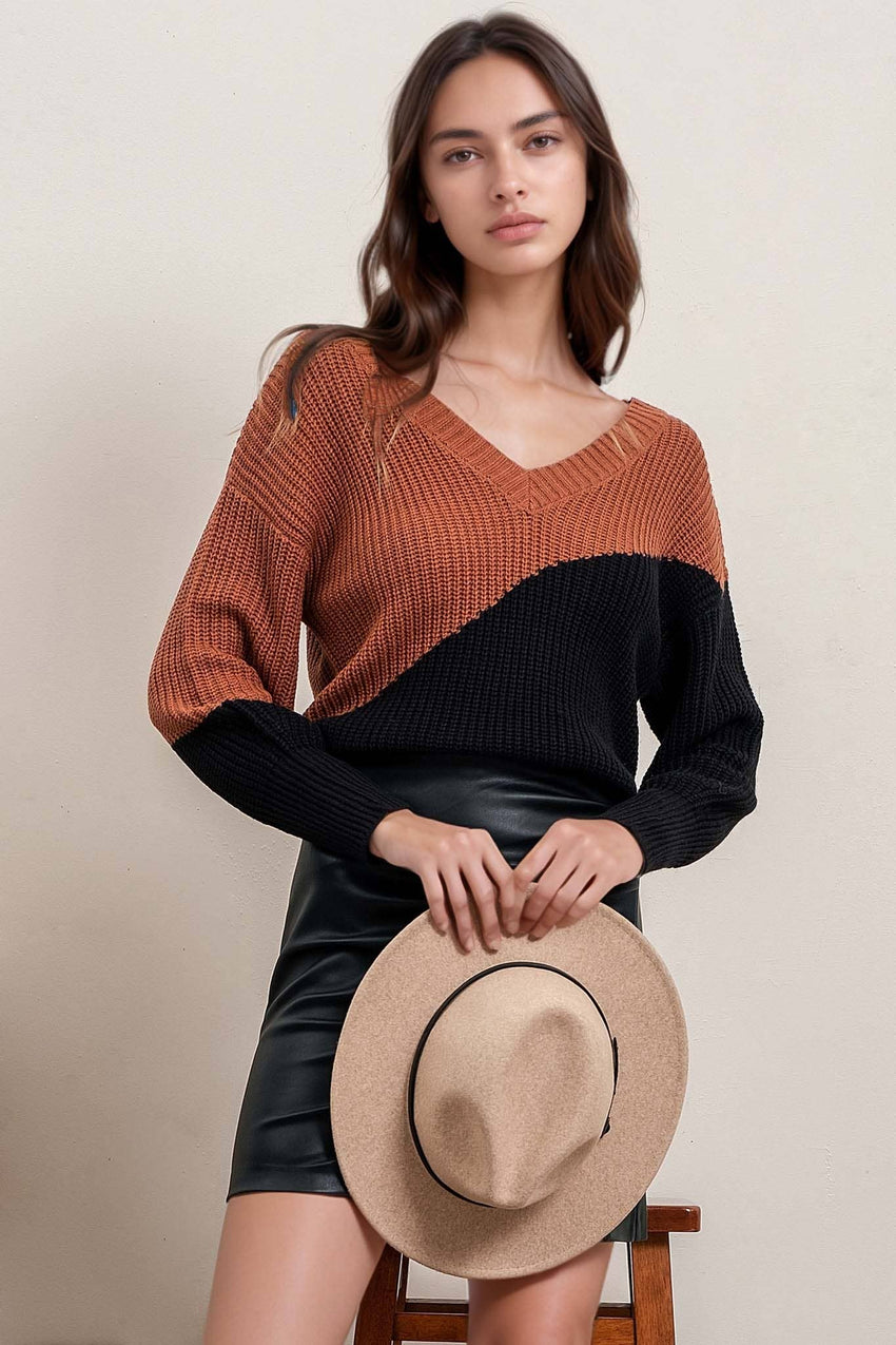 Asymmetrical Colorblock Back Time Knit Sweater